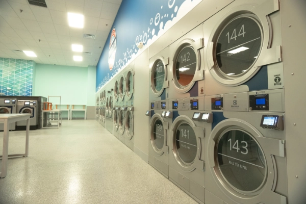 Interior 01996 600X400